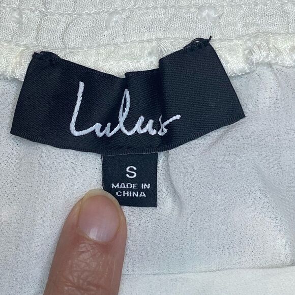 LULUS Prairie Flowy Off the Shoulder White Flared Sleeve Top Size Small - Picture 2 of 10